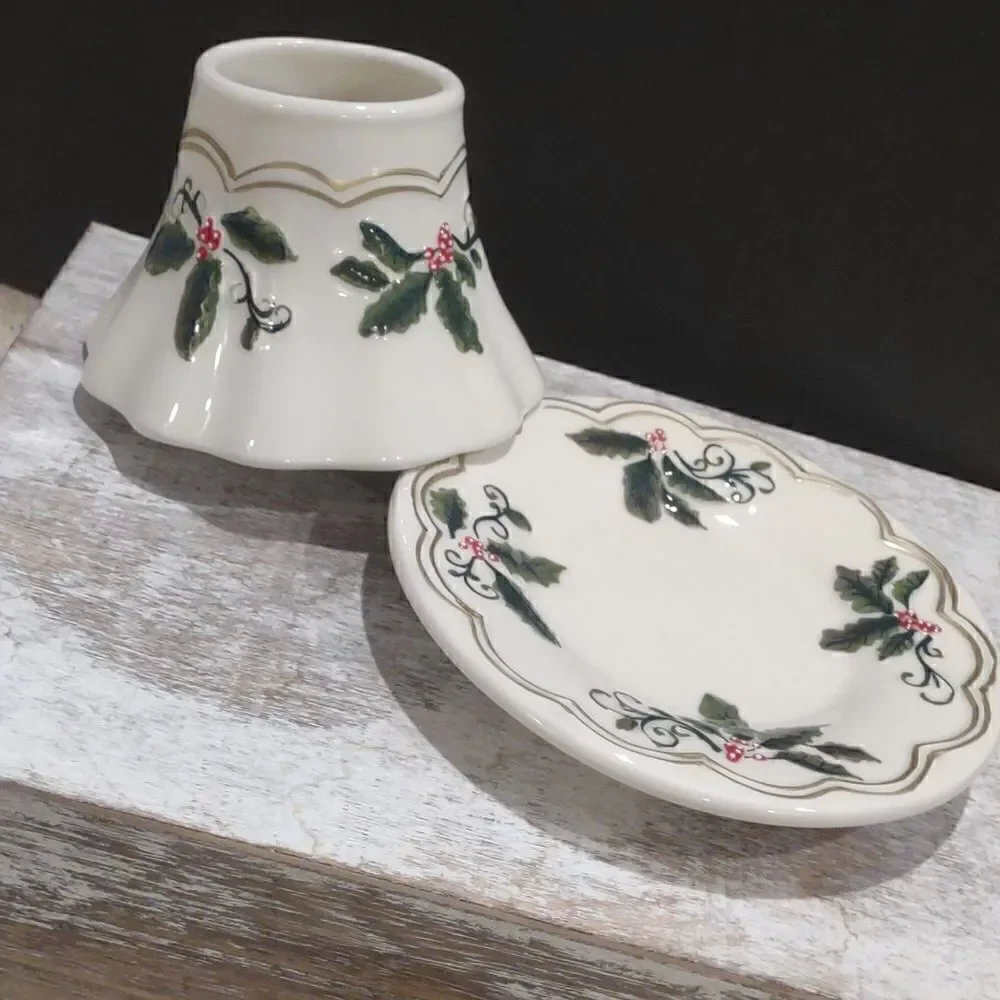 Small YANKEE Candle Shade and Plate Set. Y3